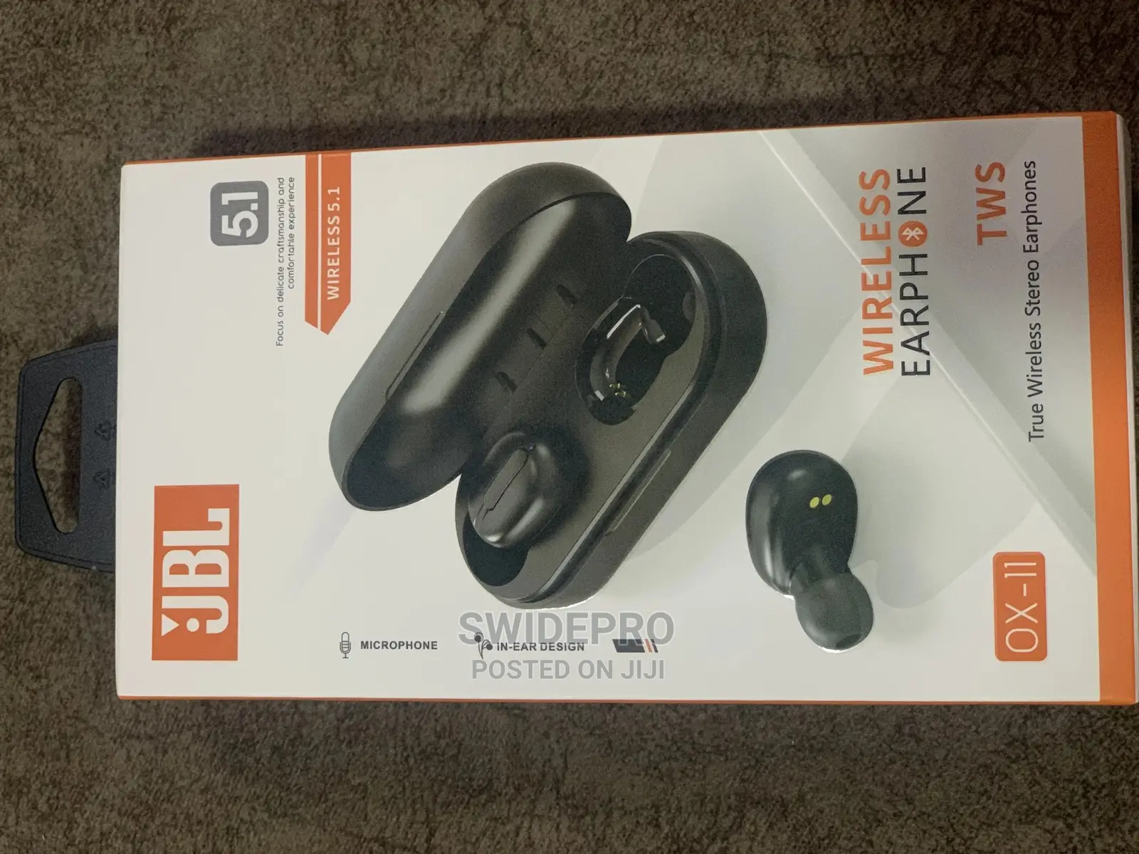 JBL TWS Bluetooth Earbuds + Charging Case