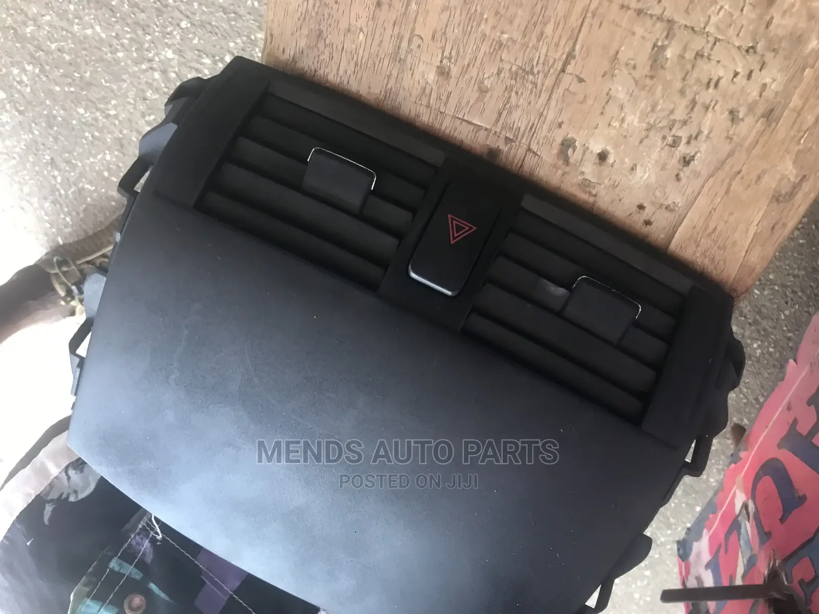 Toyota Corolla Top Vent