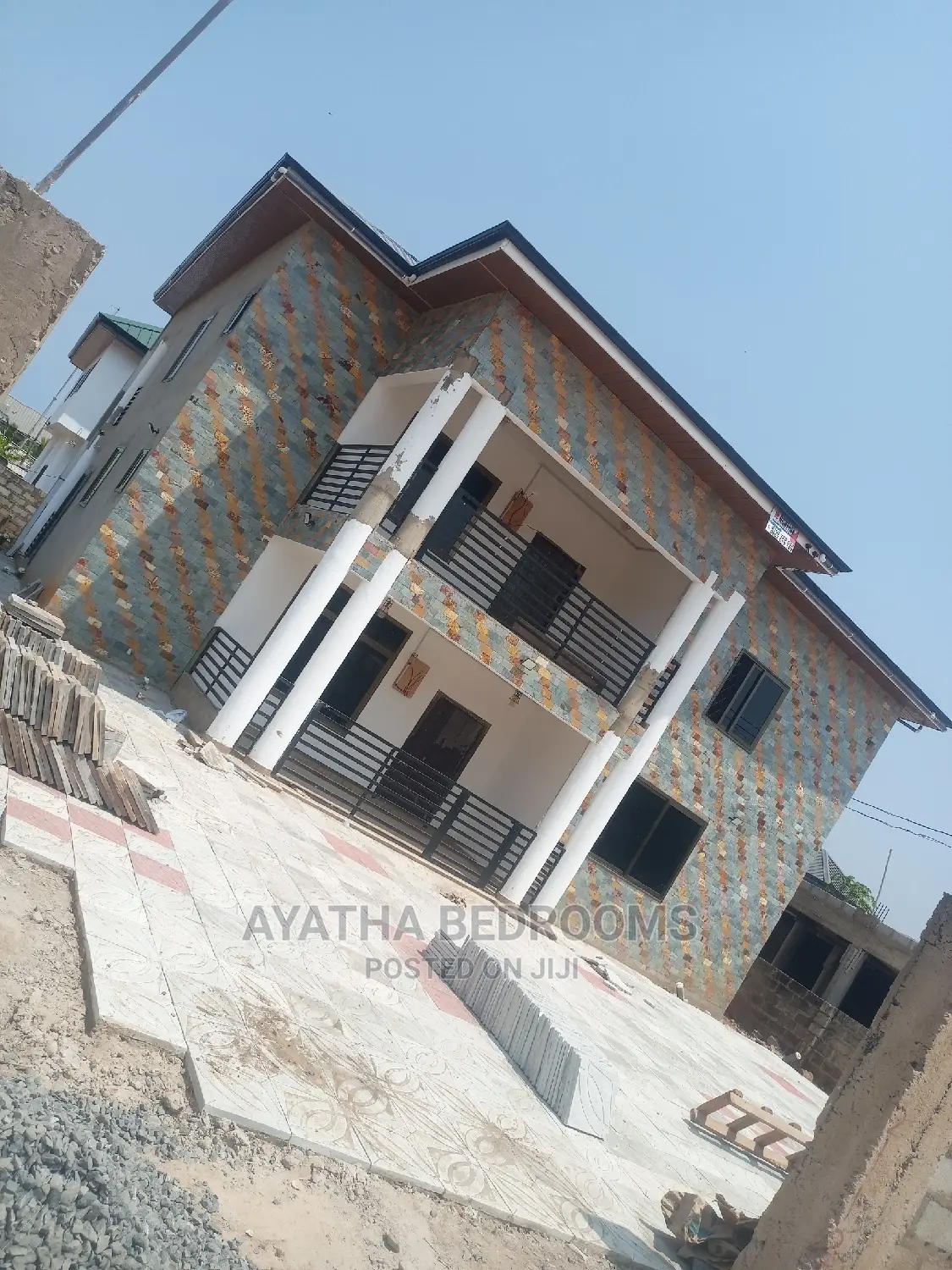 3bdrm Apartment in Ayathar Bedroom, New Town for Rent