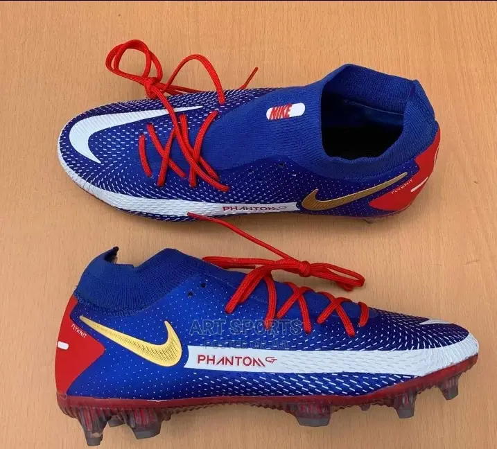 Nike Phantom Boot.