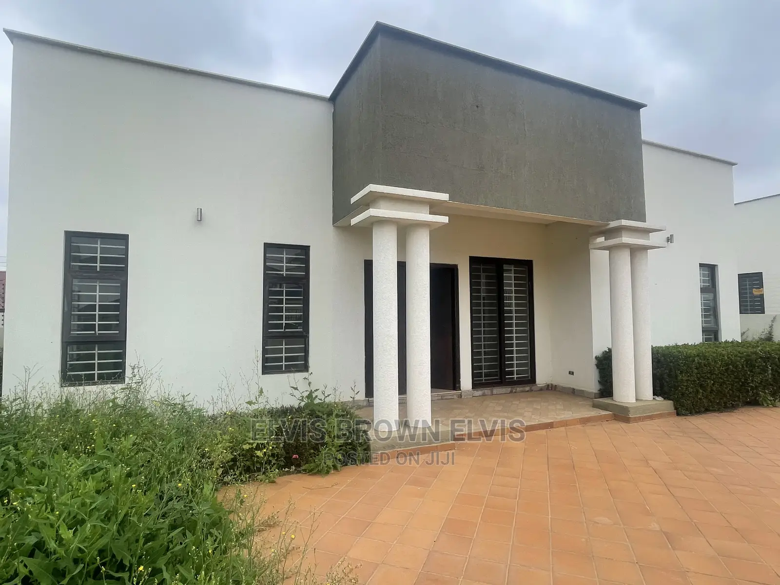 3bdrm House in Living Large, Ashaley Botwe for Rent