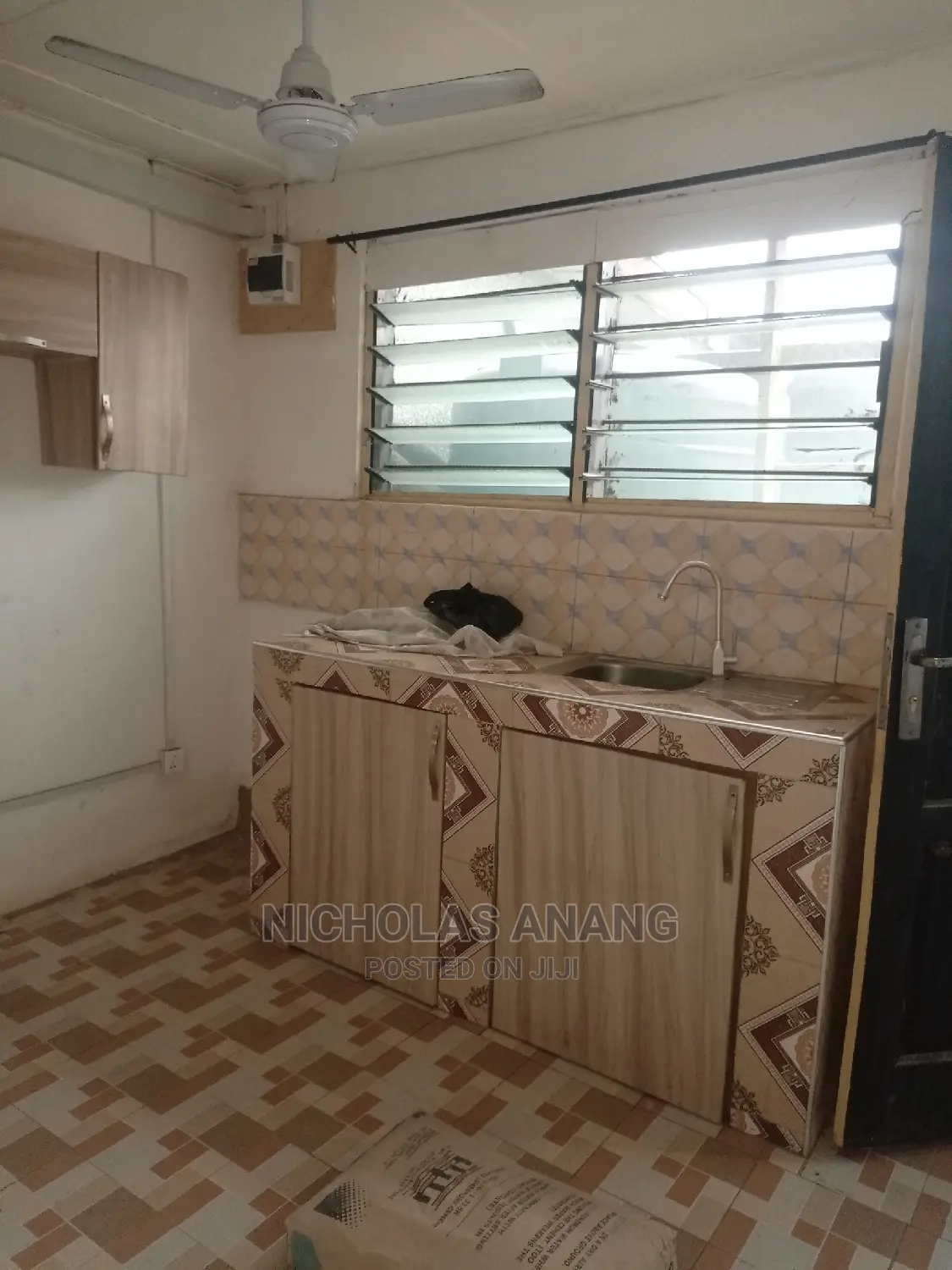 1bdrm Apartment in The Dorns Properties, New Town for rent