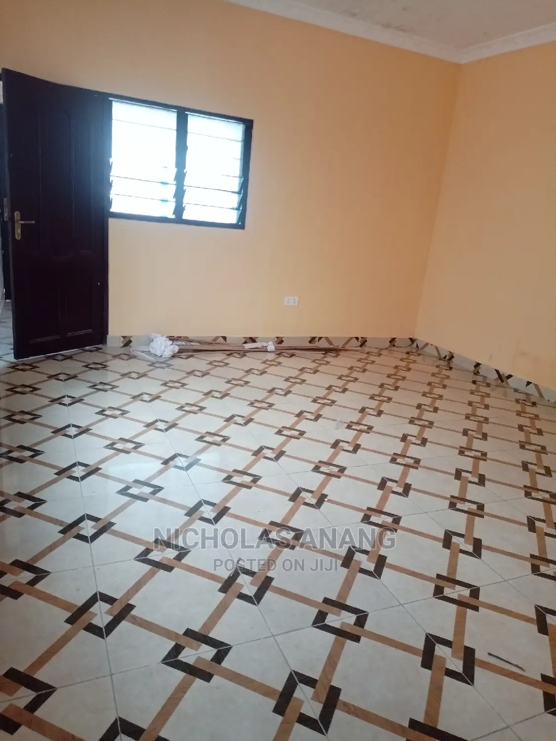 1bdrm Apartment in The Dorns Properties, New Town for rent