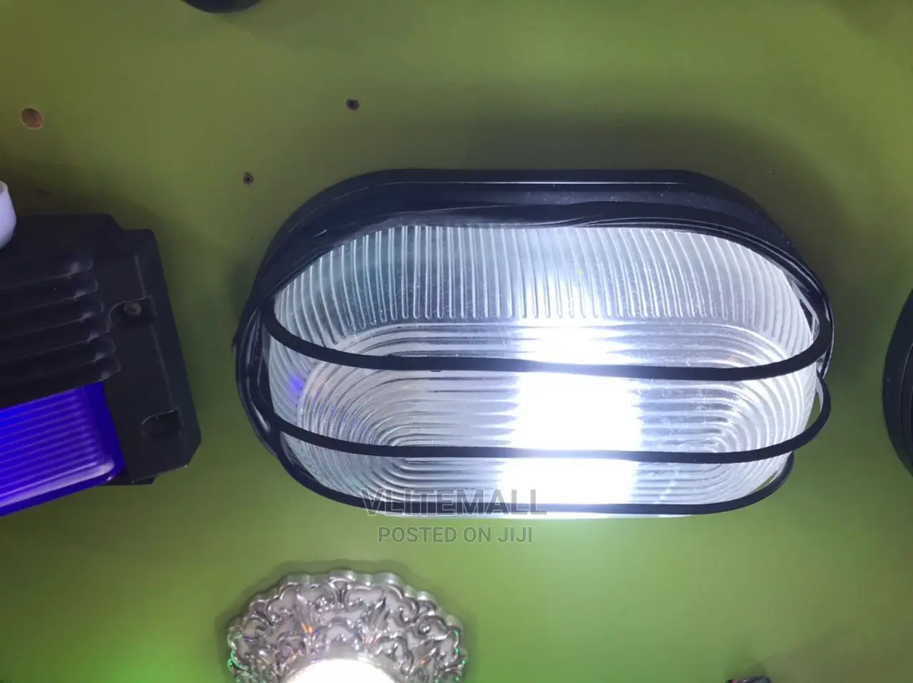 Outdoor Wall Light