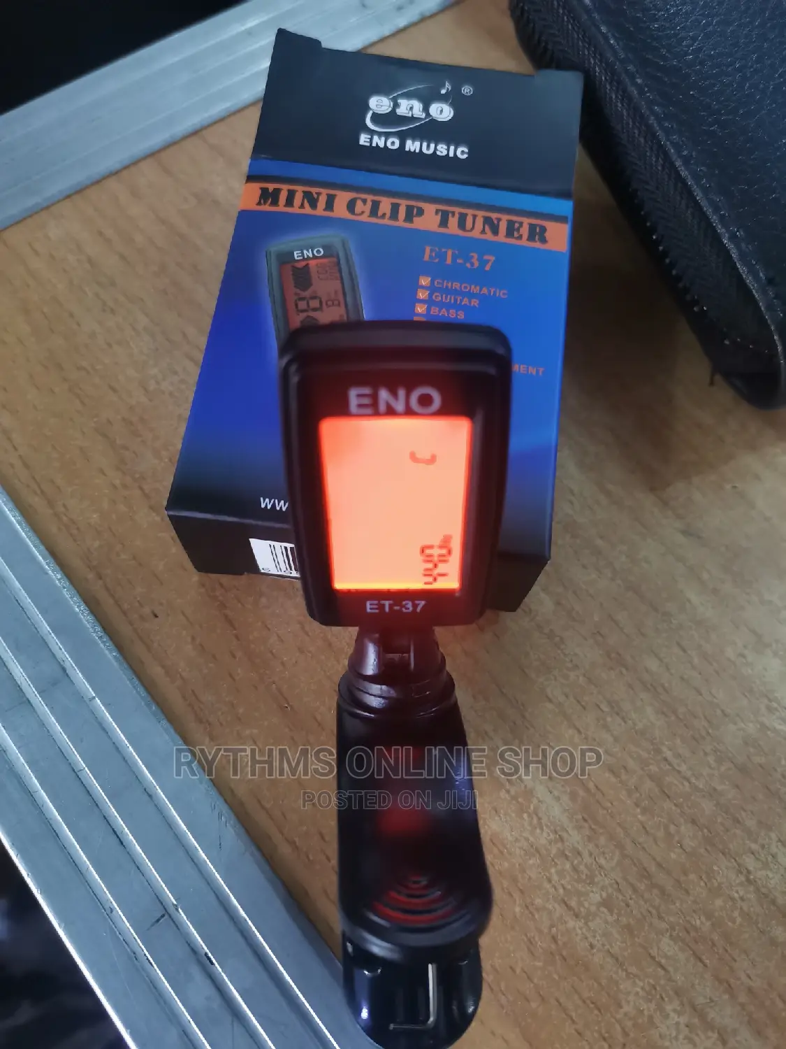 Chromatic Guitar Tuner