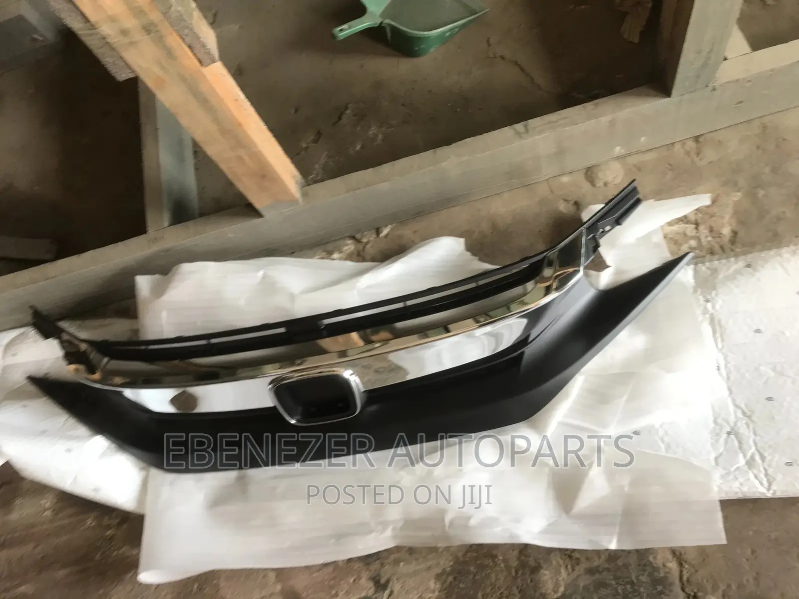 Honda Civic 2017 Top Grille