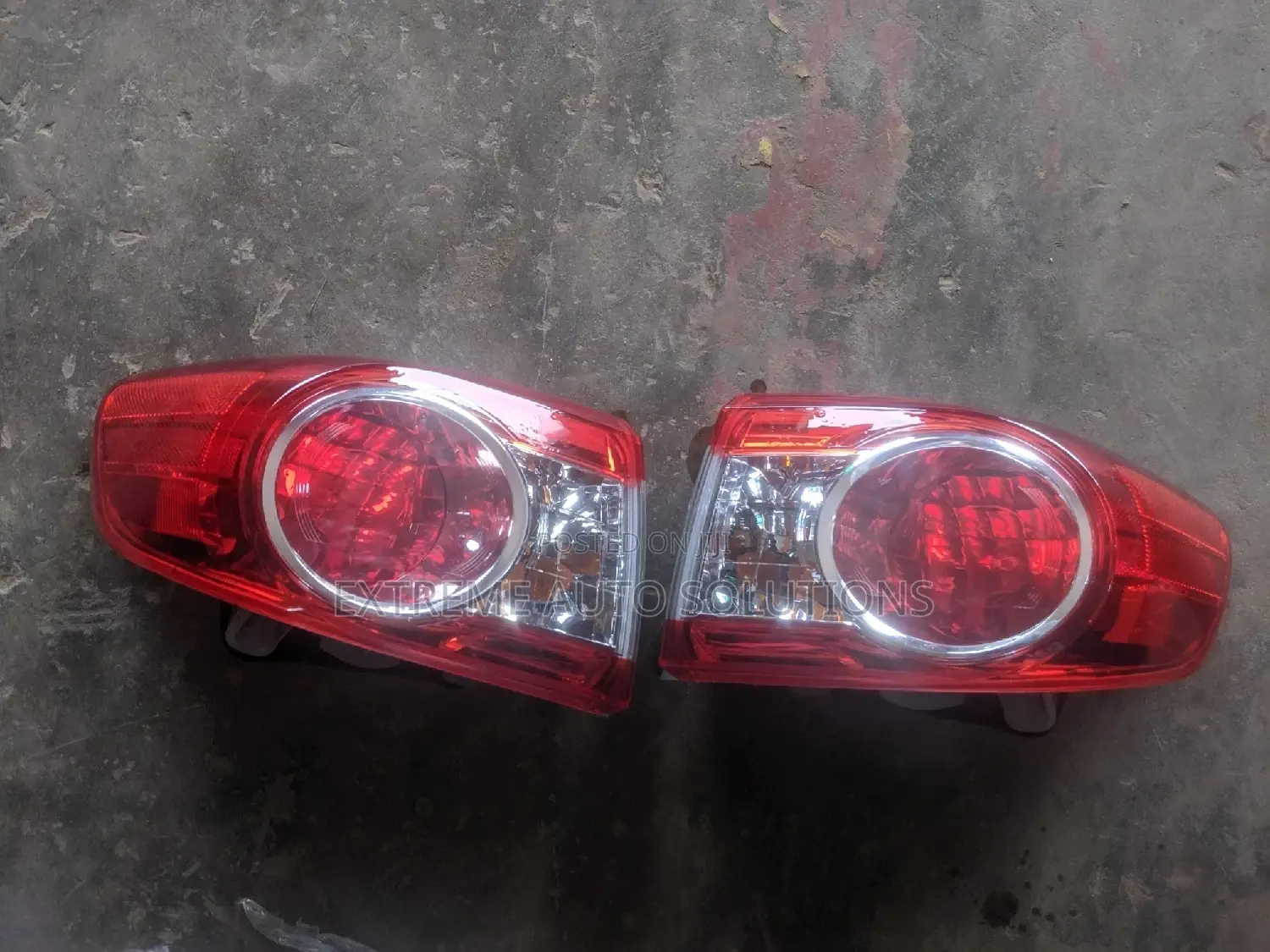 Toyota Corolla 2011 - 2013 Taillights