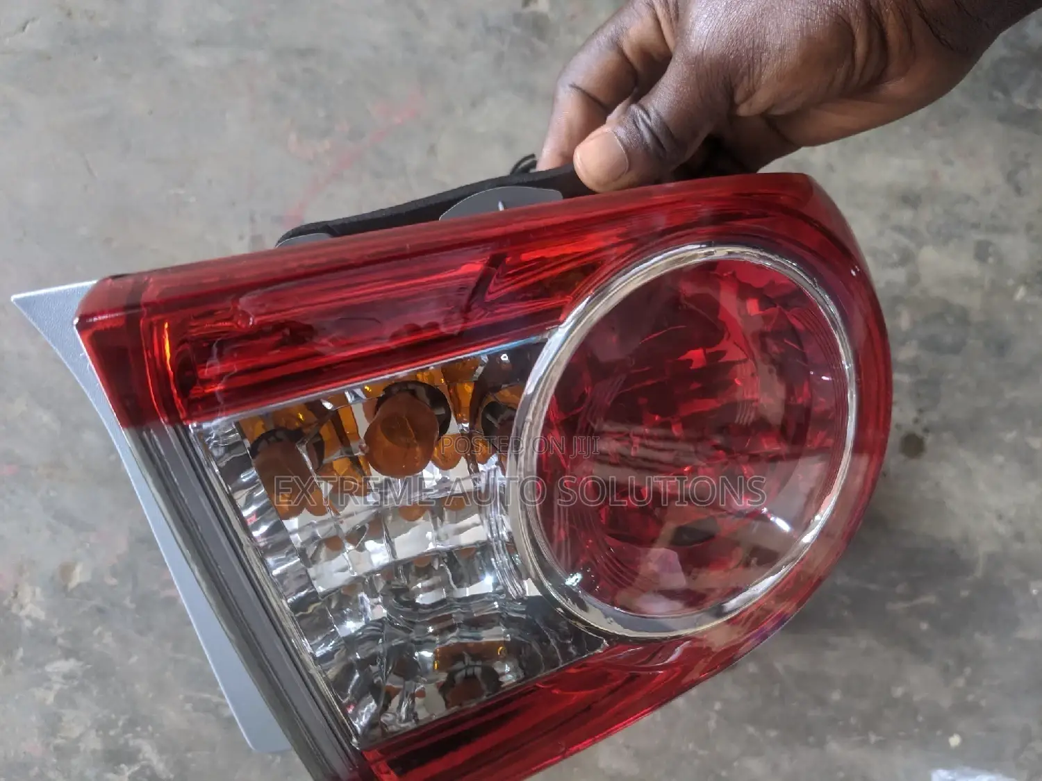 Toyota Corolla 2011 - 2013 Taillights
