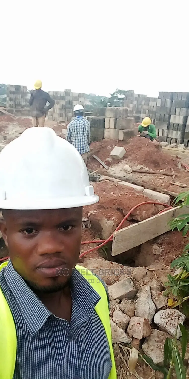 Building Contractor