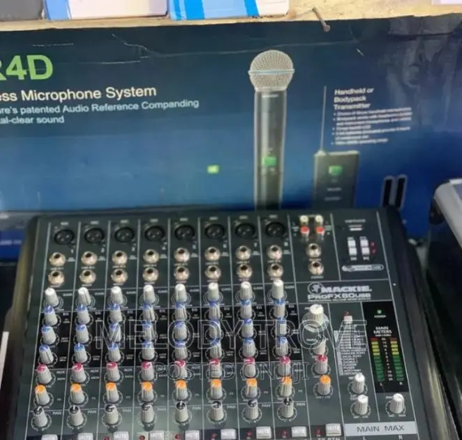 Mackie Mixer 8 Channel