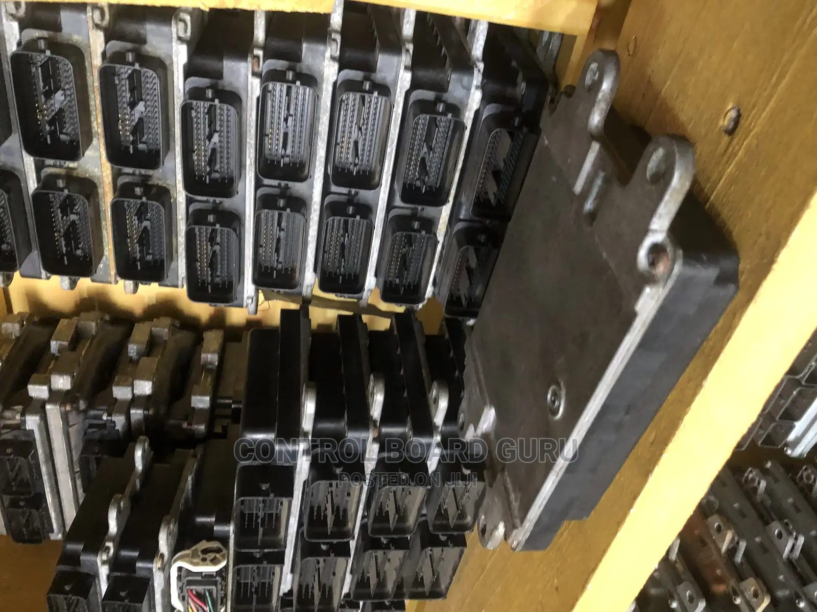 Mazda 5 Engine Control Board / Control Unit