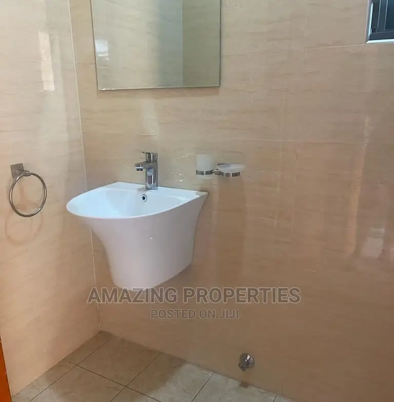 Furnished 5bdrm House in East Legon for Rent