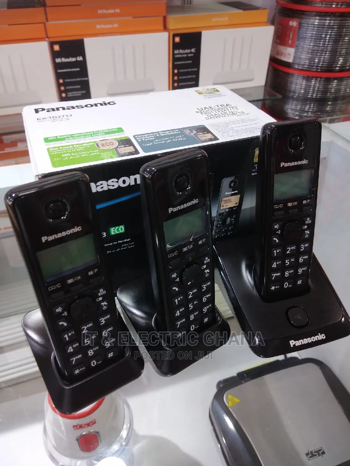 Panasonic Kxtg2713 Digital Cordless Phone With 3 Headsets