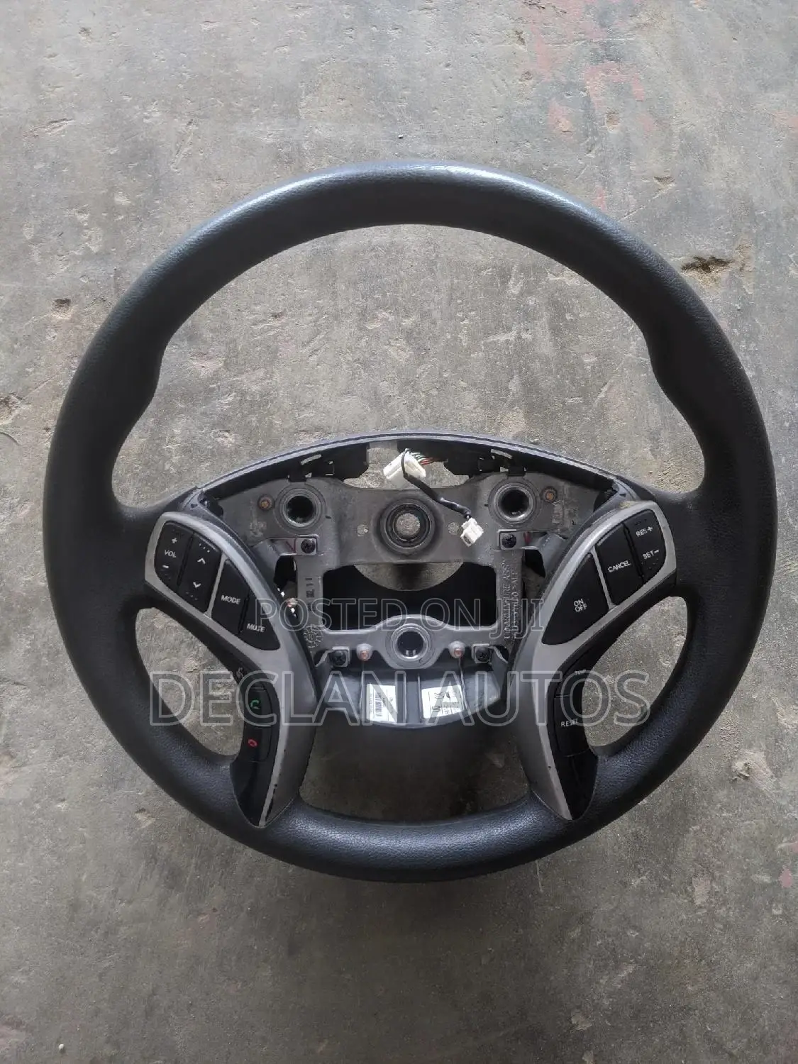 Hyundai Elantra 2013 Steering Wheel