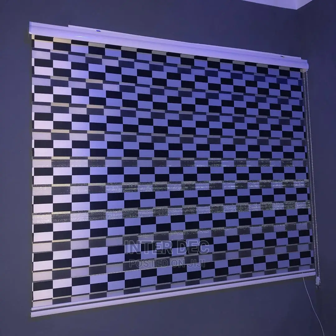 Beautiful Black and White Zebra Blinds