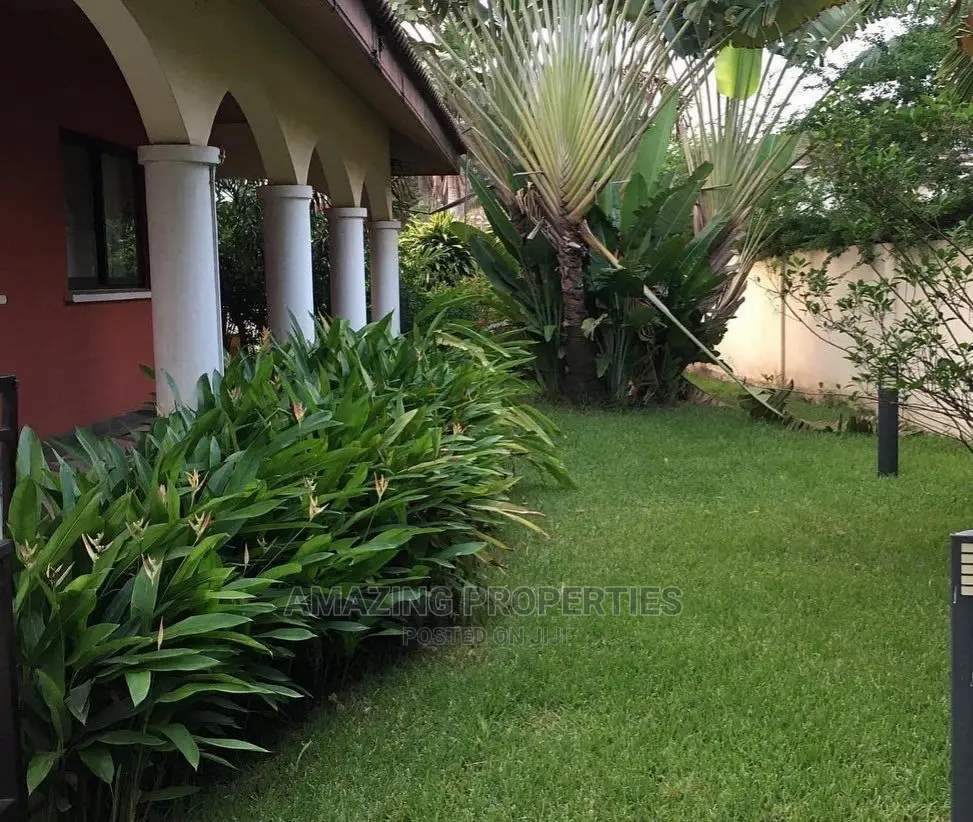 Furnished 4bdrm House in Adjiriganor for rent