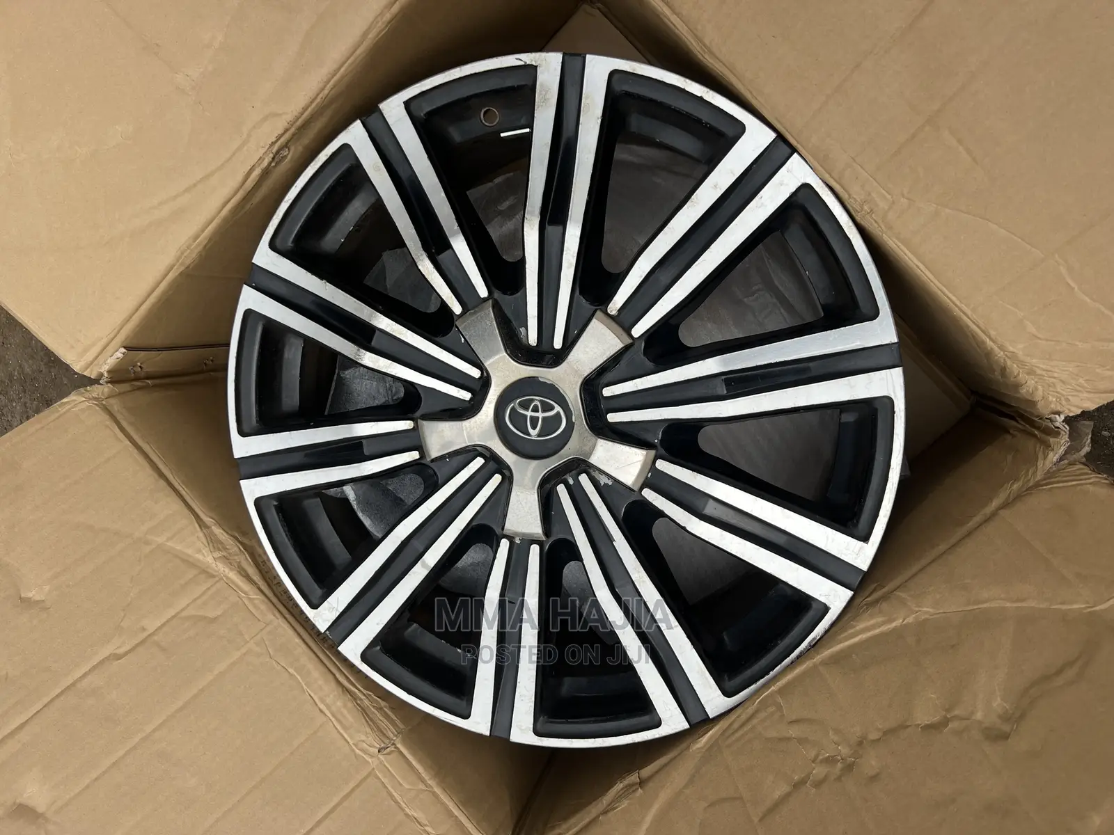Toyota Landcruiser Rim 20