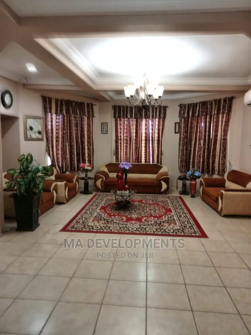 Furnished 9bdrm Villa in Ma Developments, Sunyani Municipal for Sale