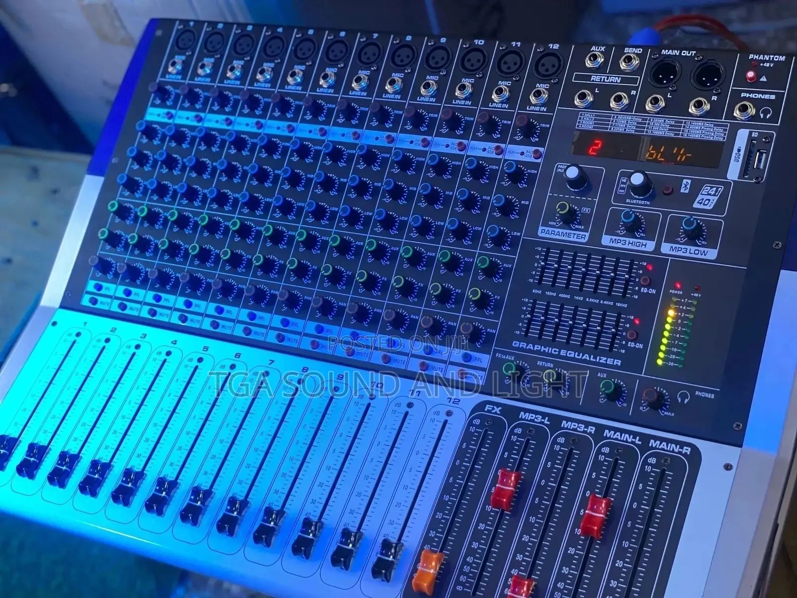 Yamaha 12-channel Powered Mixer