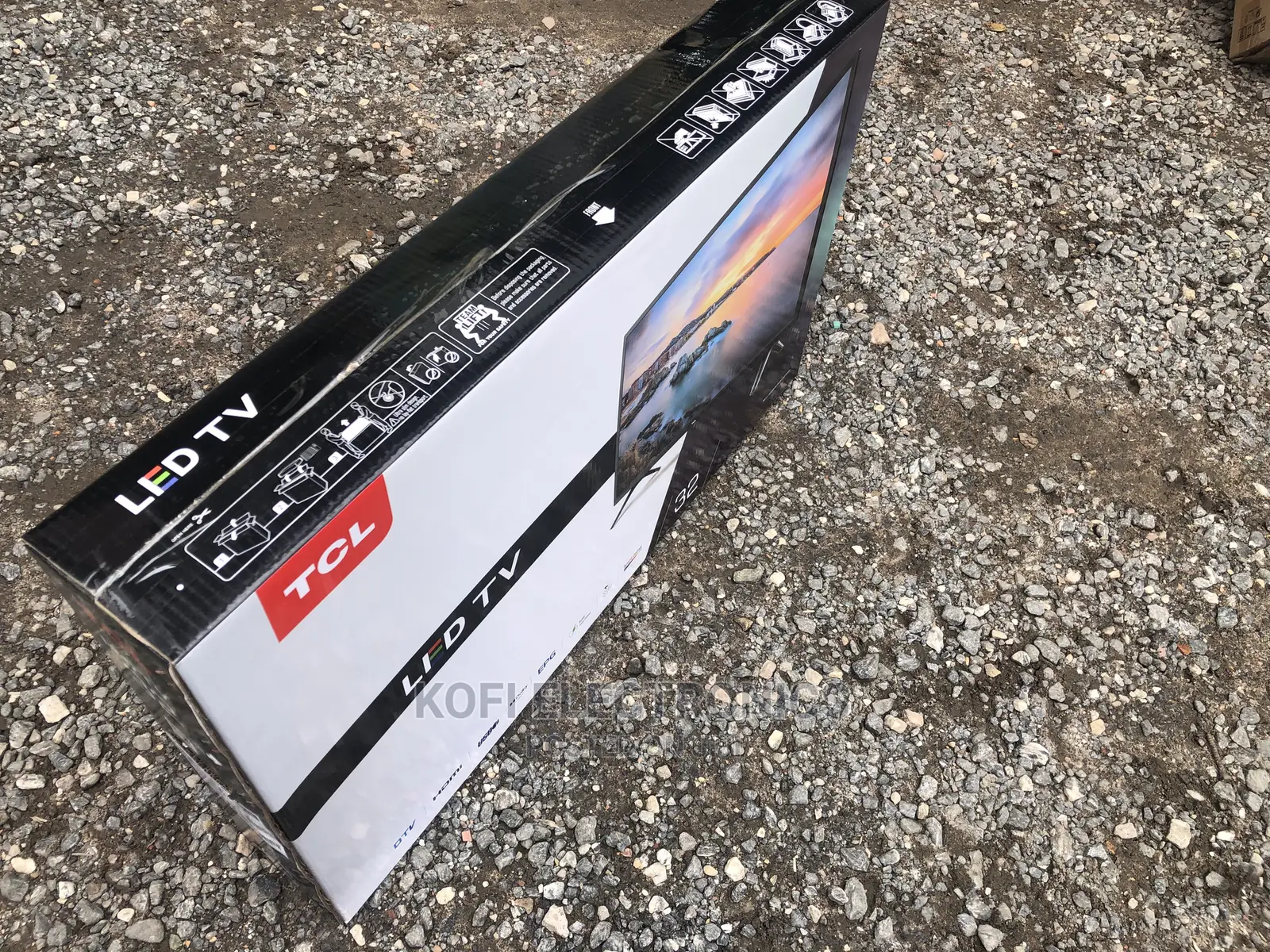 TCL LED TV 32inchs