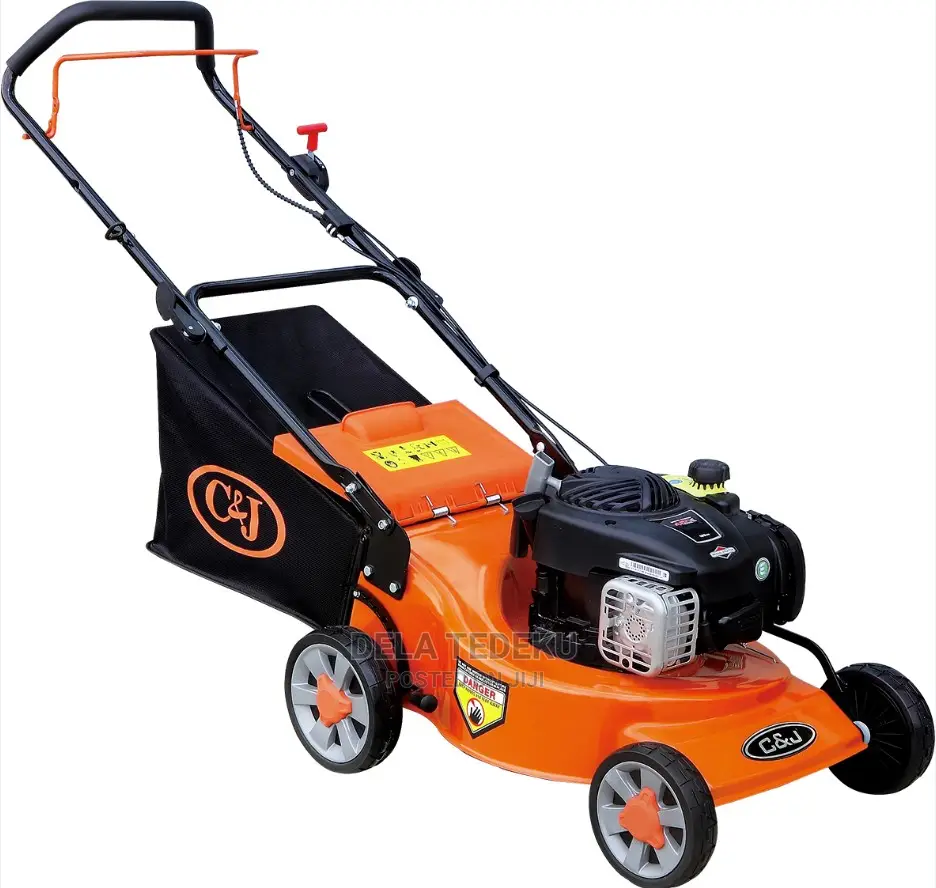 4.5hp U.S.A Briggs and Stratton Lawn Mower 125cc at Caprice