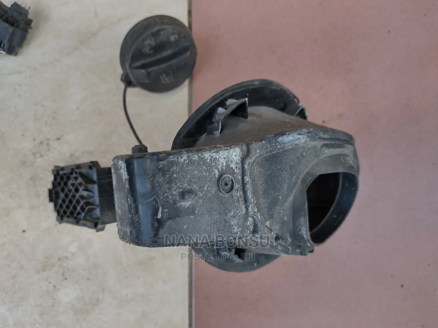 2011 to 2022 Chevrolet Cruze Fuel Tank Cover