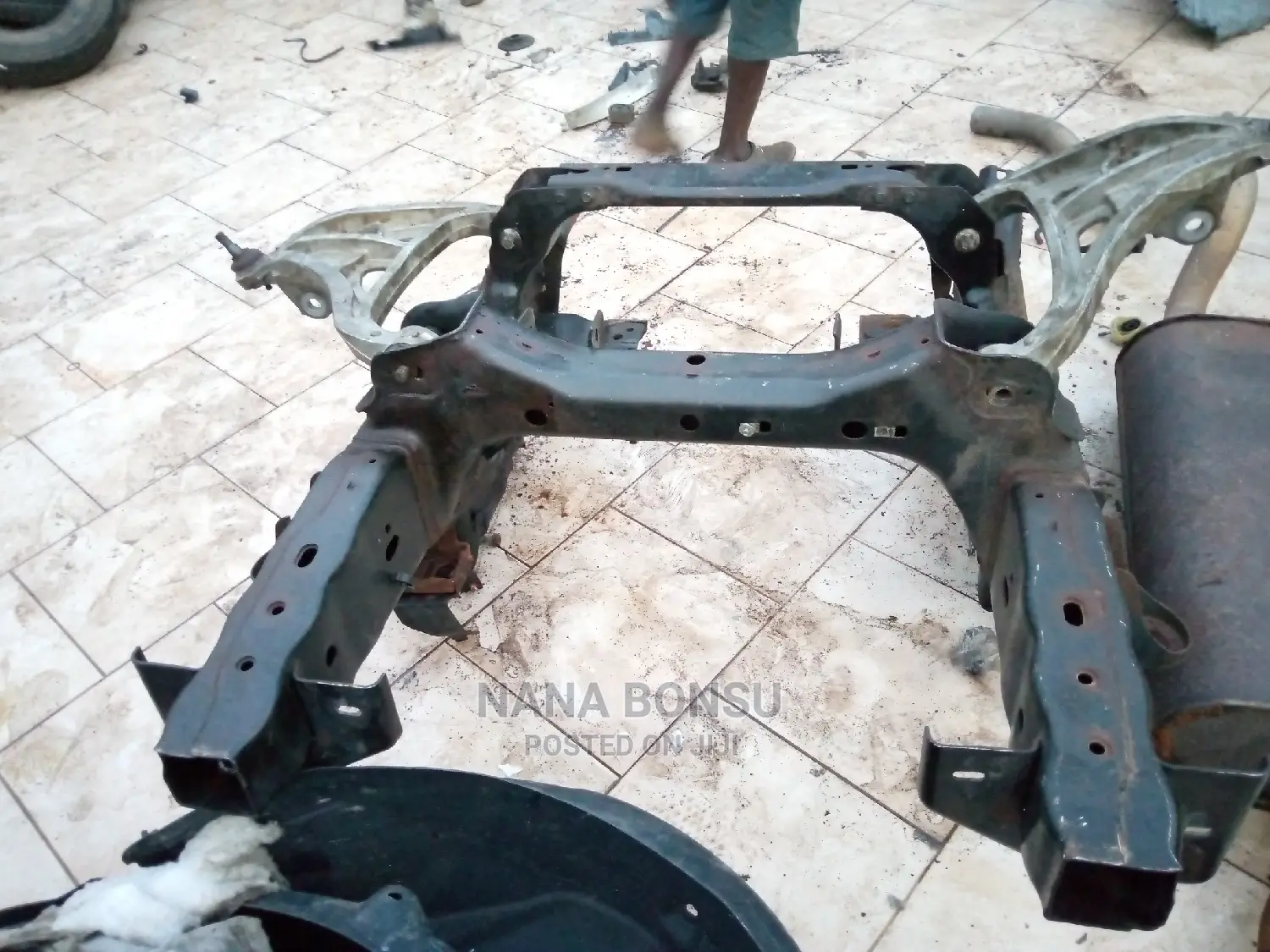 Ford F150 Front Beam With Lower Arms