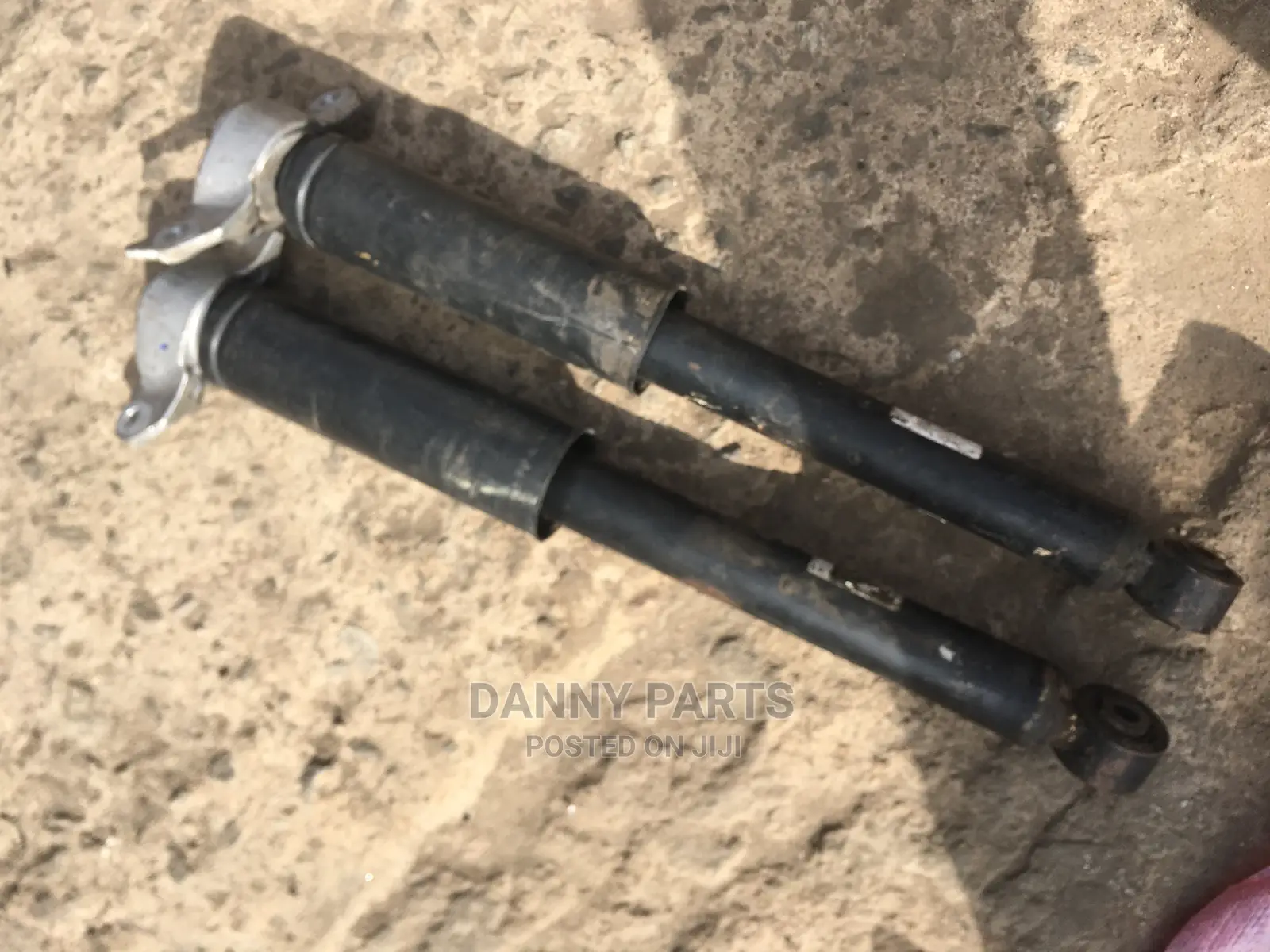 Chevrolet Malibu 2022 Back Shock Absorbers