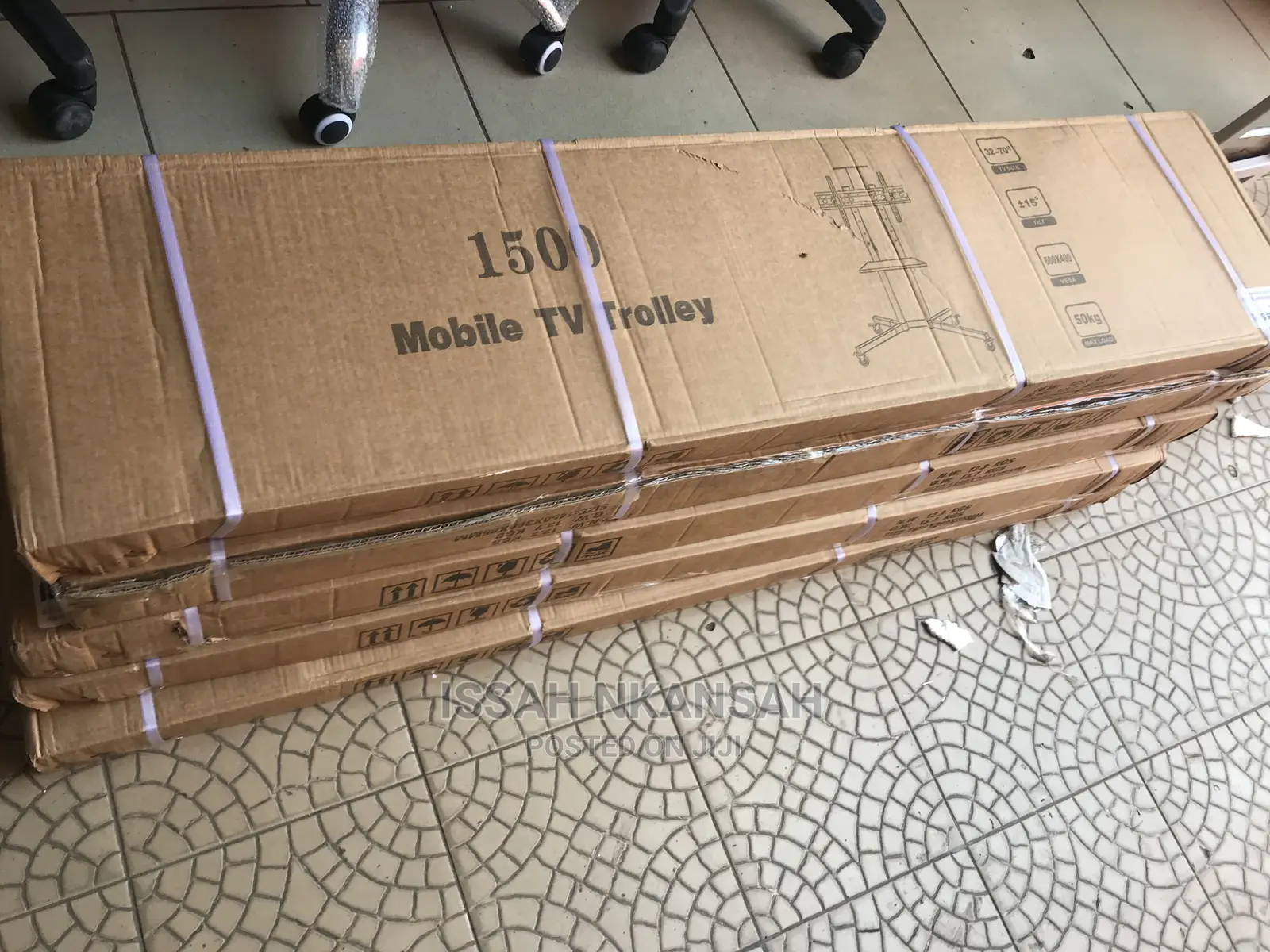 Mobile TVS Stand