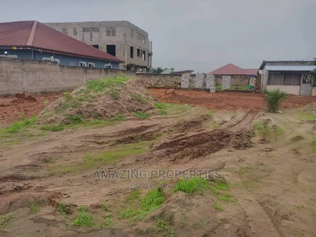 4plots for Sale at Cantonment 650.000 USD Per Plot