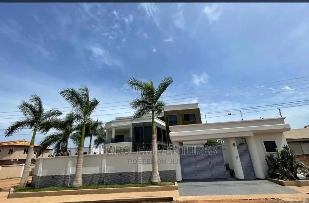 4bdrm Duplex in Priscilla Agent, East Legon for Sale