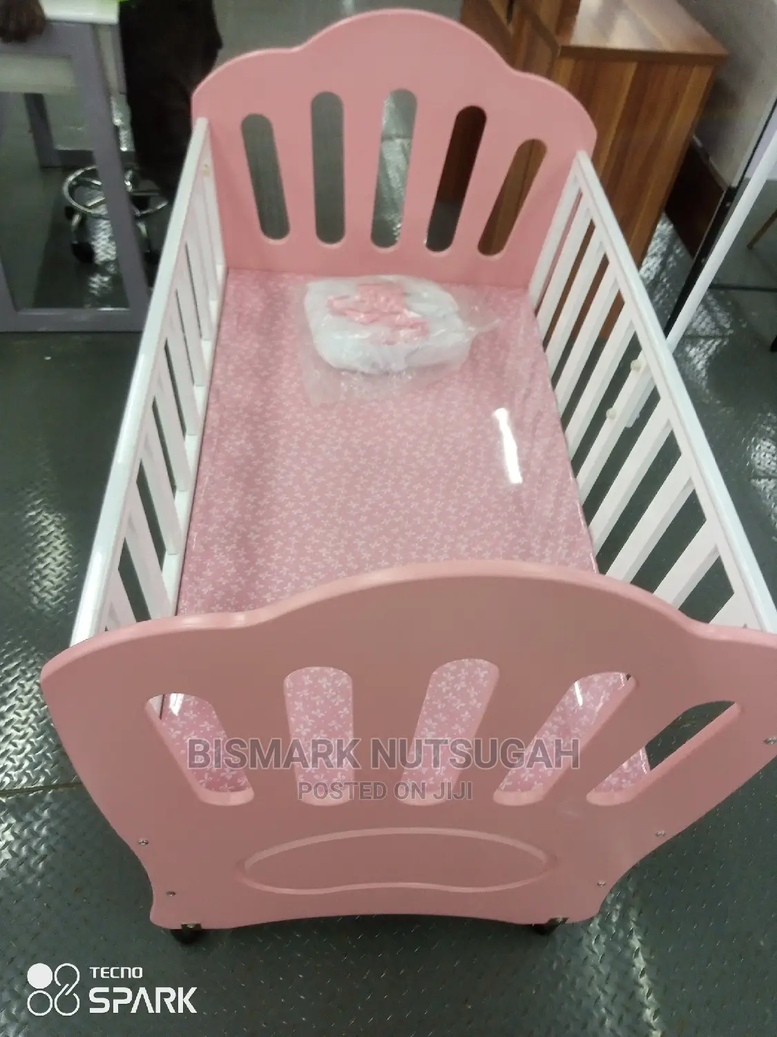 Baby Cot for Sale