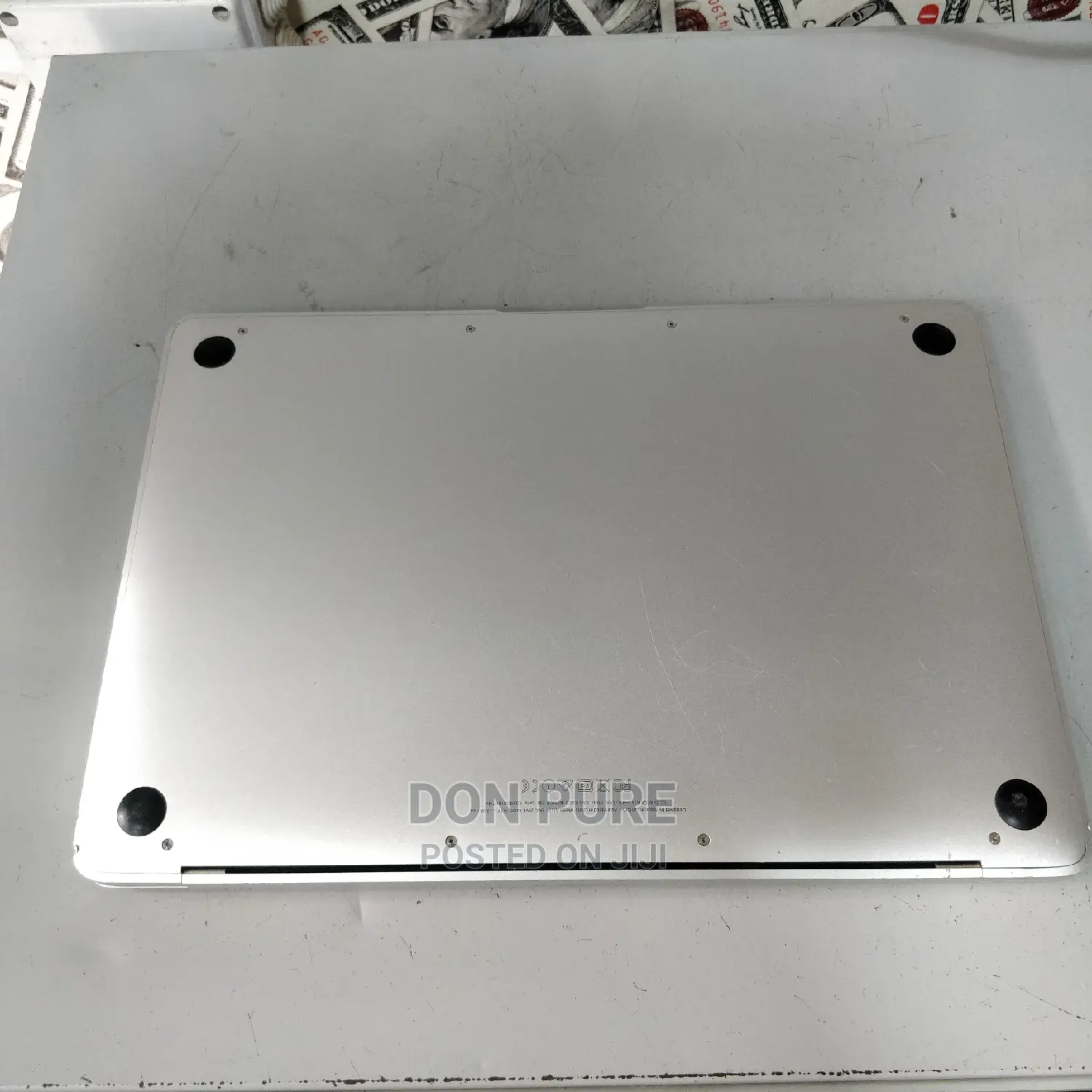 Macbook Pro 2020 Screen Forsale