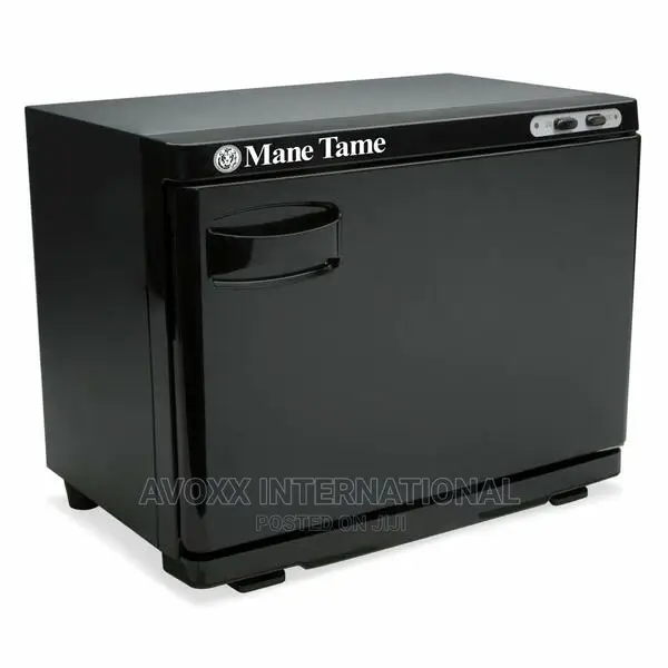 Mane Tame Professional Barber Large Towel War 