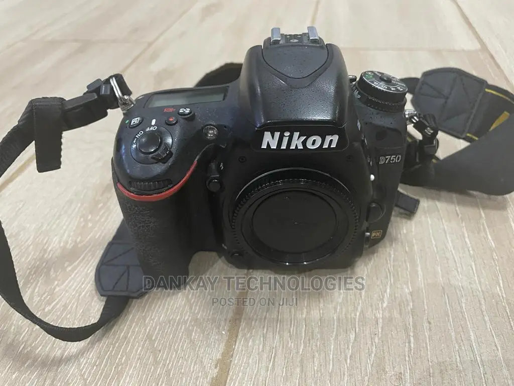 Nikon D750 DSLR Camera (Body Only)