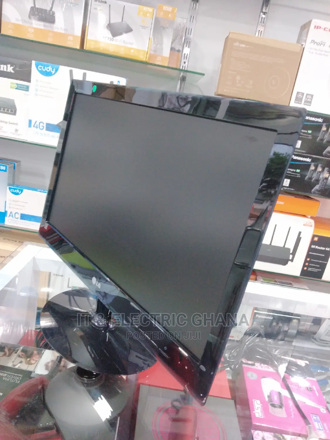 LG 22 Inches Monitor