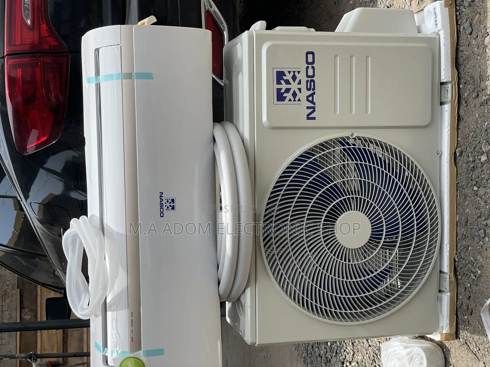 Nasco 1.5 Hp Split AC With Golden Bezel