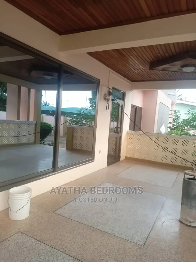5bdrm House in Ayathar Bedroom, Teshie for Rent