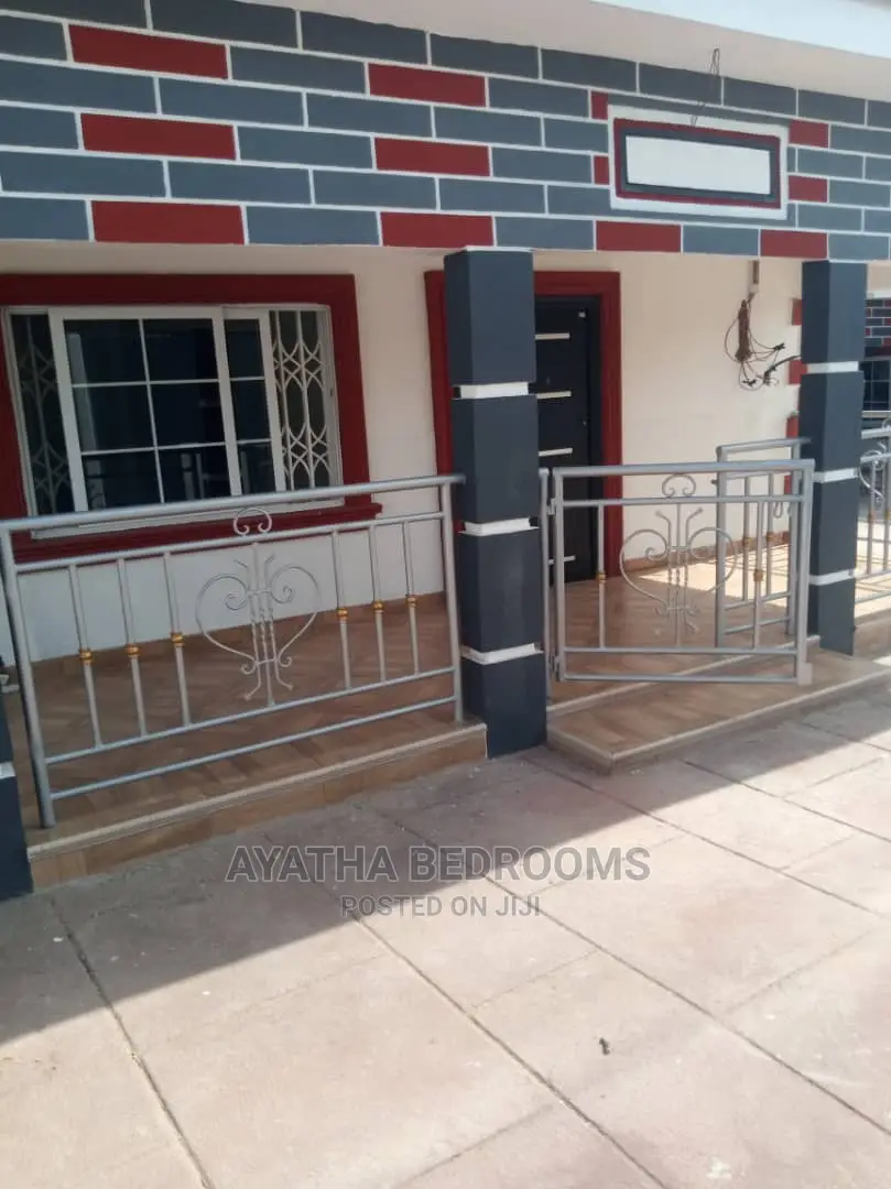 4bdrm House in Ayathar Bedroom, Teshie for Rent