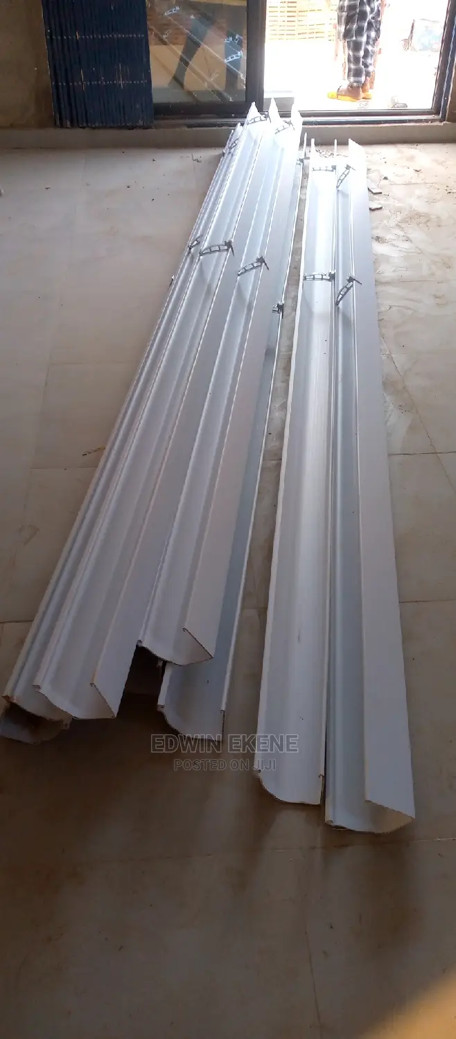 Inner Corner PVC Pipe