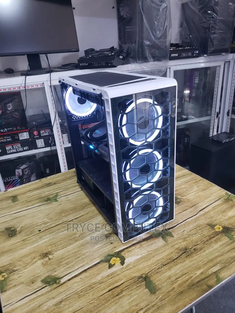 New Desktop Computer 32GB AMD Ryzen 5 SSD 512GB