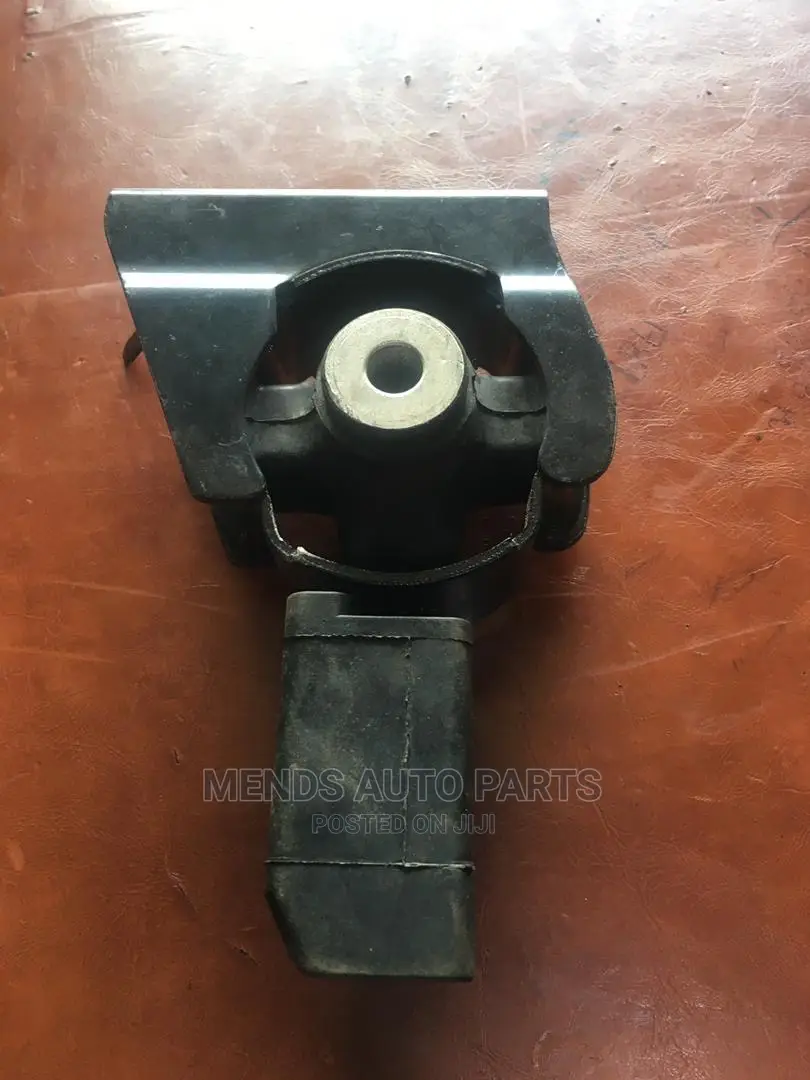 Toyota Corolla Engine Mount and Gear Box Seat Mount