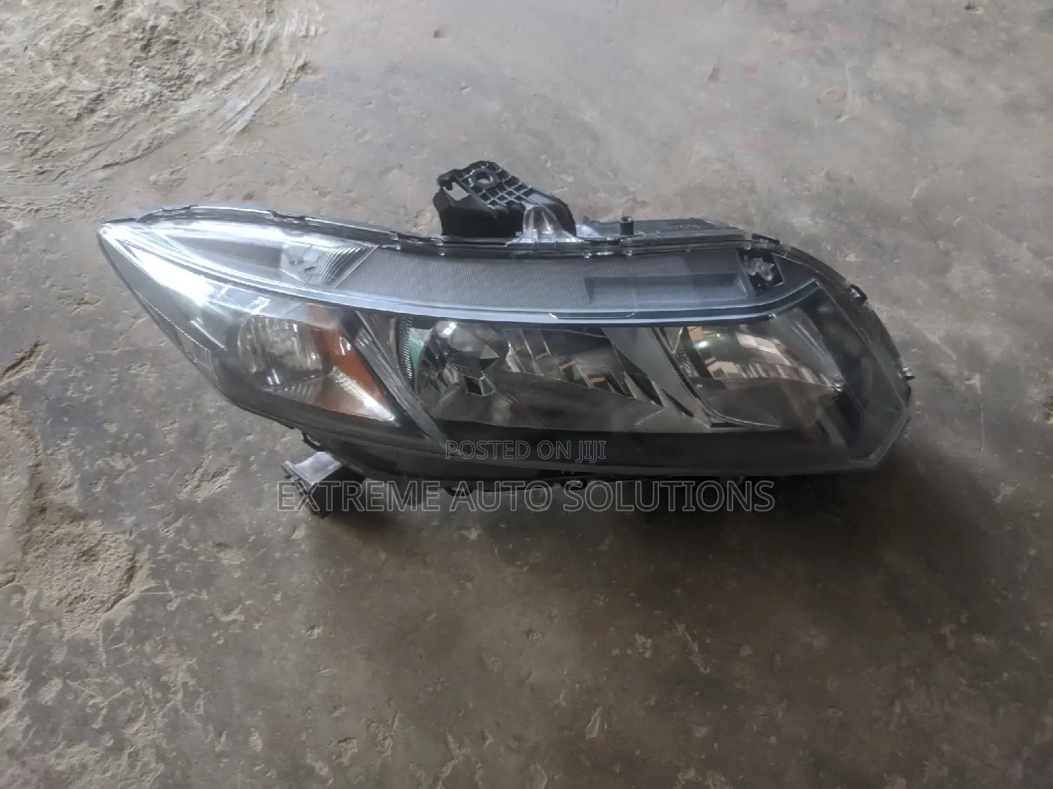 Honda Civic 2013 Headlight