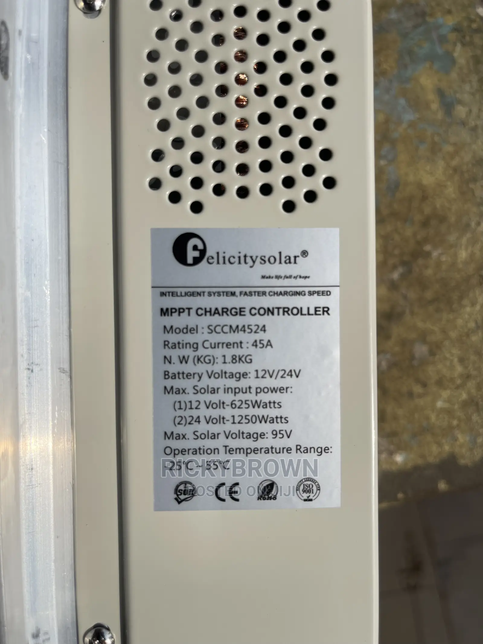12/24v 45A MPPT Solar Charge Controller