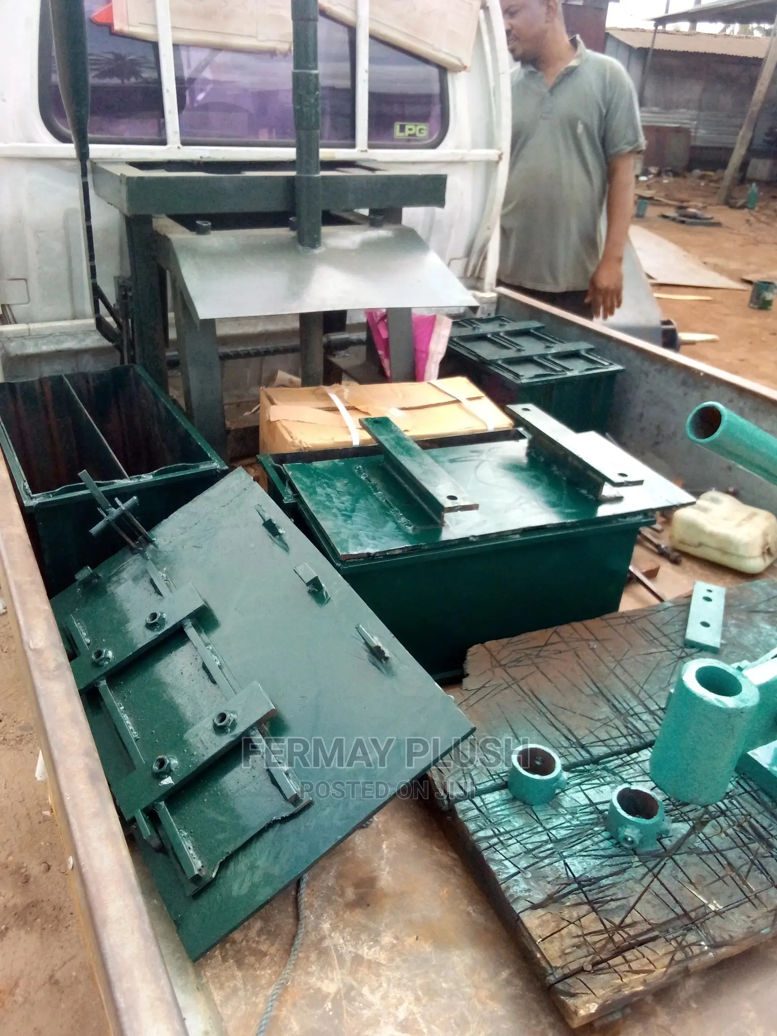 Metallic Pallet Block Machine for Sale in Ghana