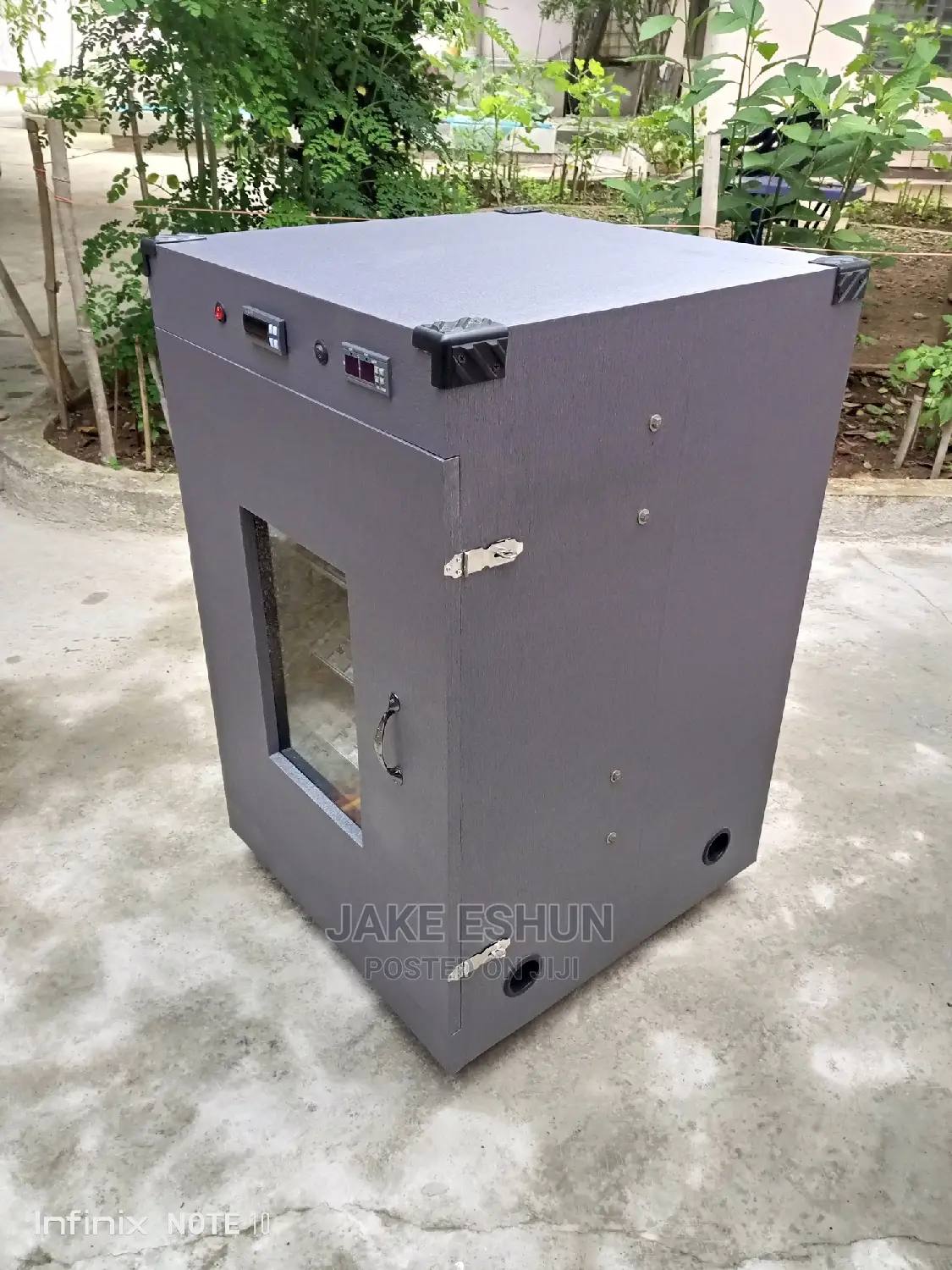Automatic Egg Hatch Machine