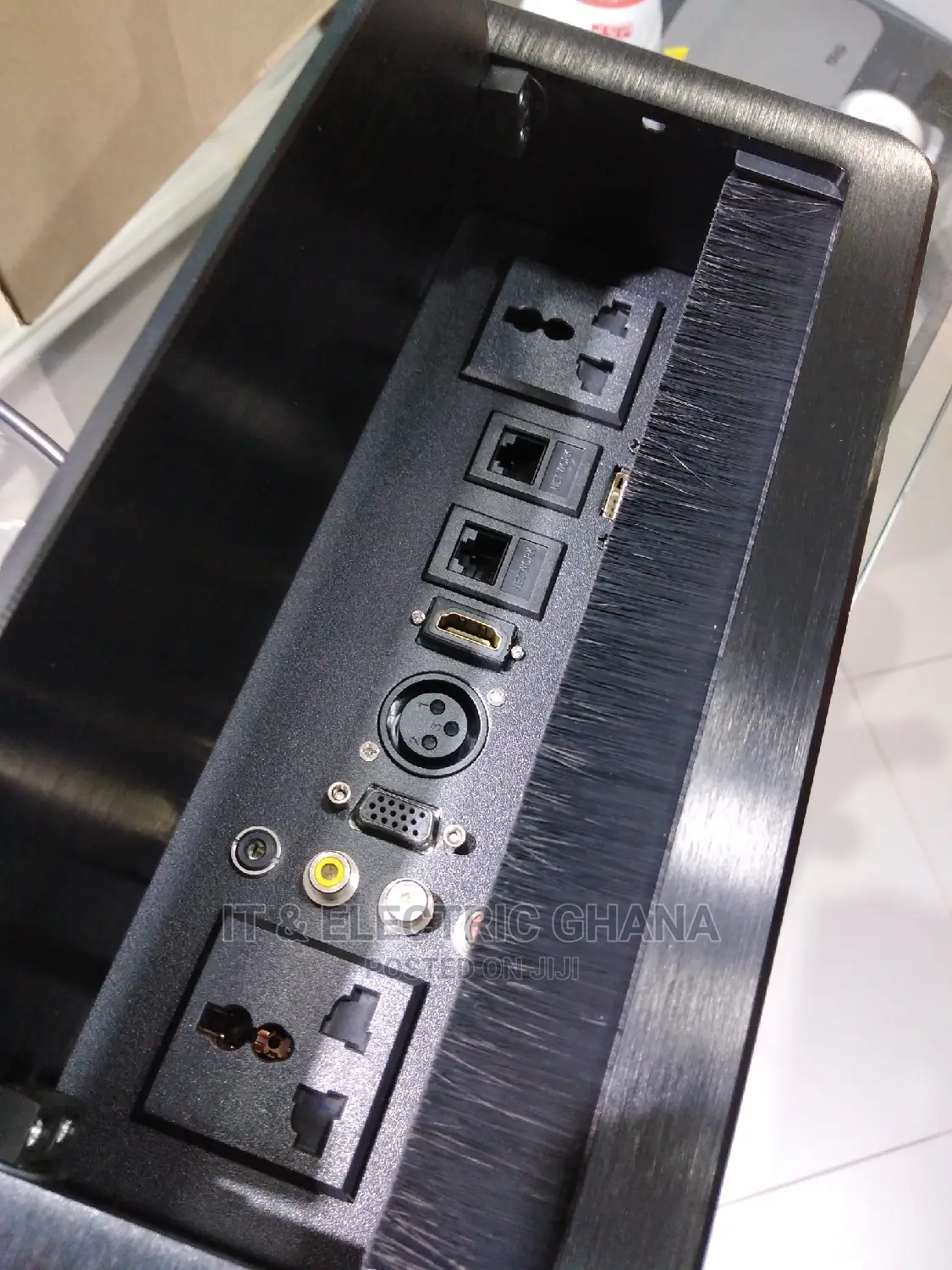 Floor Socket