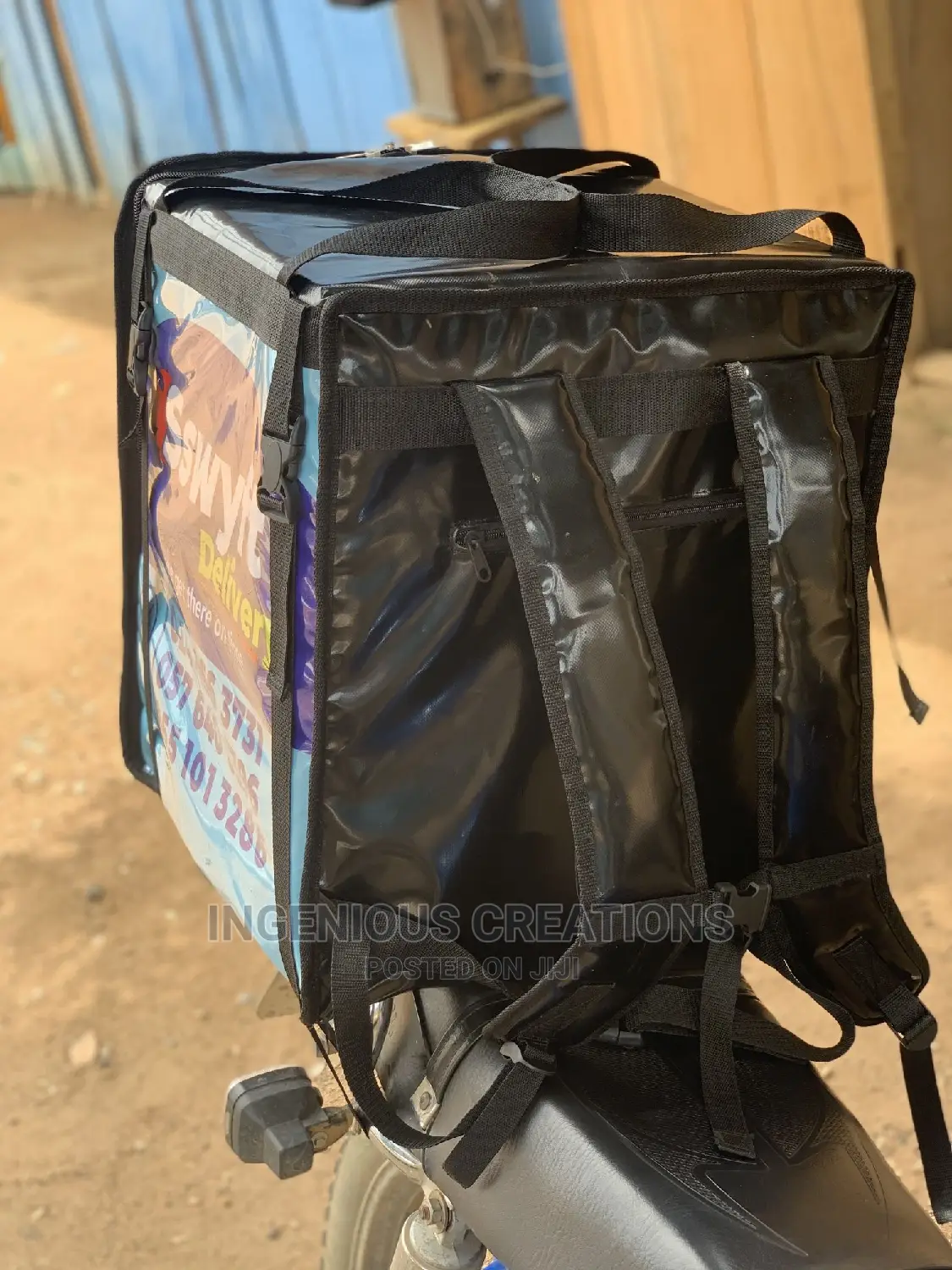 Quality Waterproof Delivery Bags.