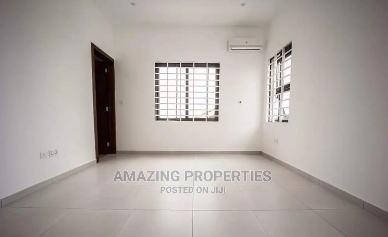 4bdrm House in Spintex for Sale