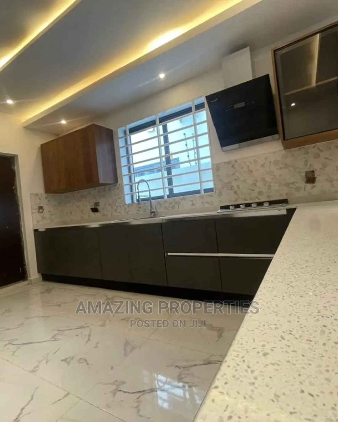 4bdrm House in Spintex for Sale